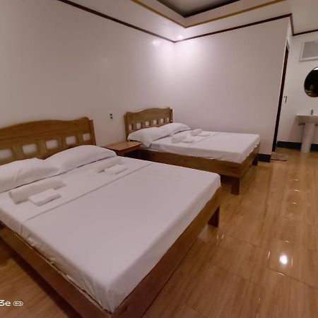 Rabang Traveller'S Inn 圣维森特 外观 照片