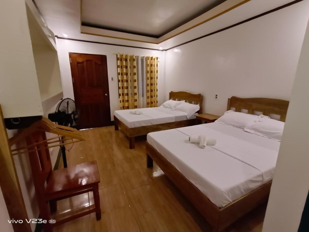 Rabang Traveller'S Inn 圣维森特 外观 照片