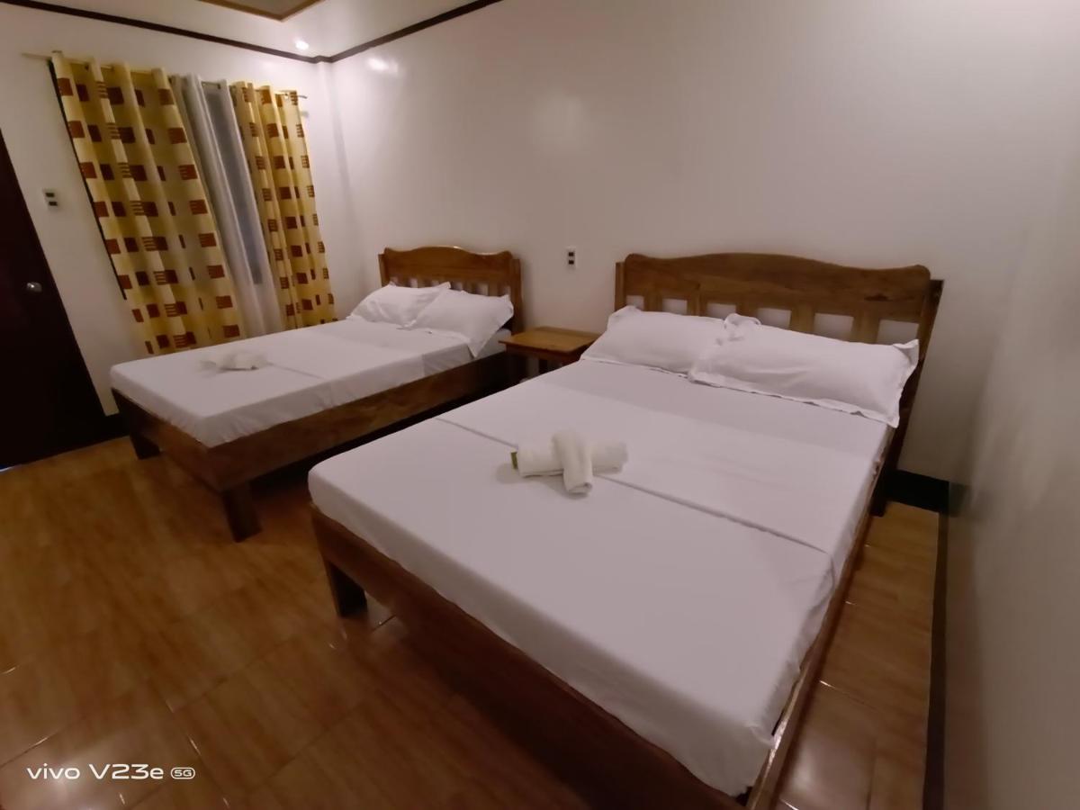 Rabang Traveller'S Inn 圣维森特 外观 照片